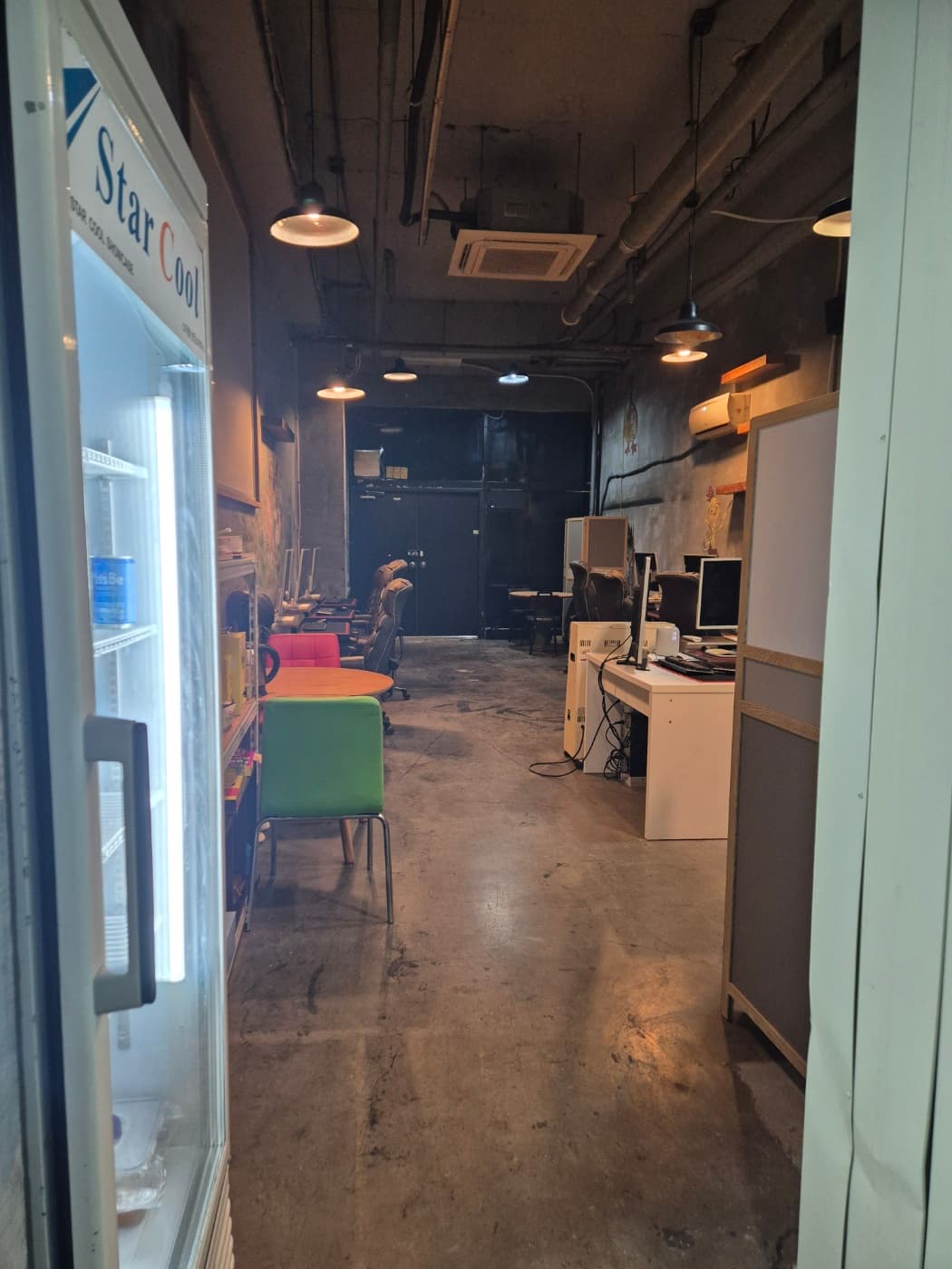 금천동 광장 메인먹자 pc방 - 충청북도 PC방 매물